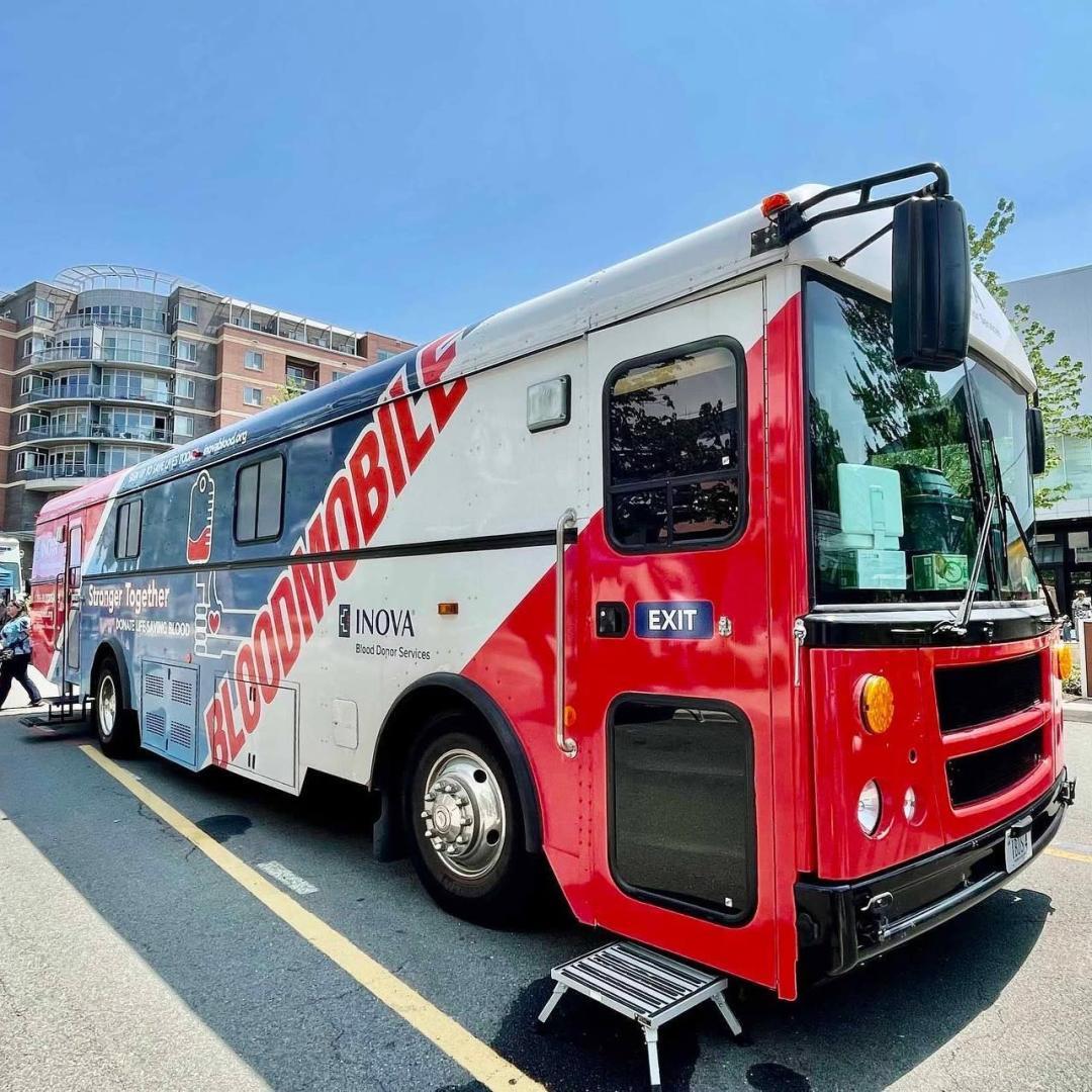Save a life, donate blood. ❤️

The INOVA Blood Donor Services Bloodmobile will be located on Strawberry Lane on December 29th from 10am-2pm.

Book your appointment today: bit.ly/3GMfORZ 🔗