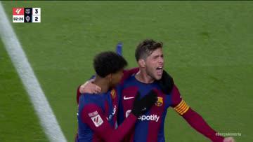 SERGI ROBERTO AT THE DOUBLE TO GIVE BARCA THE 3-2 LEAD AGAINST ALMERIA! 😱Barcelona's unlikely hero! 👏
