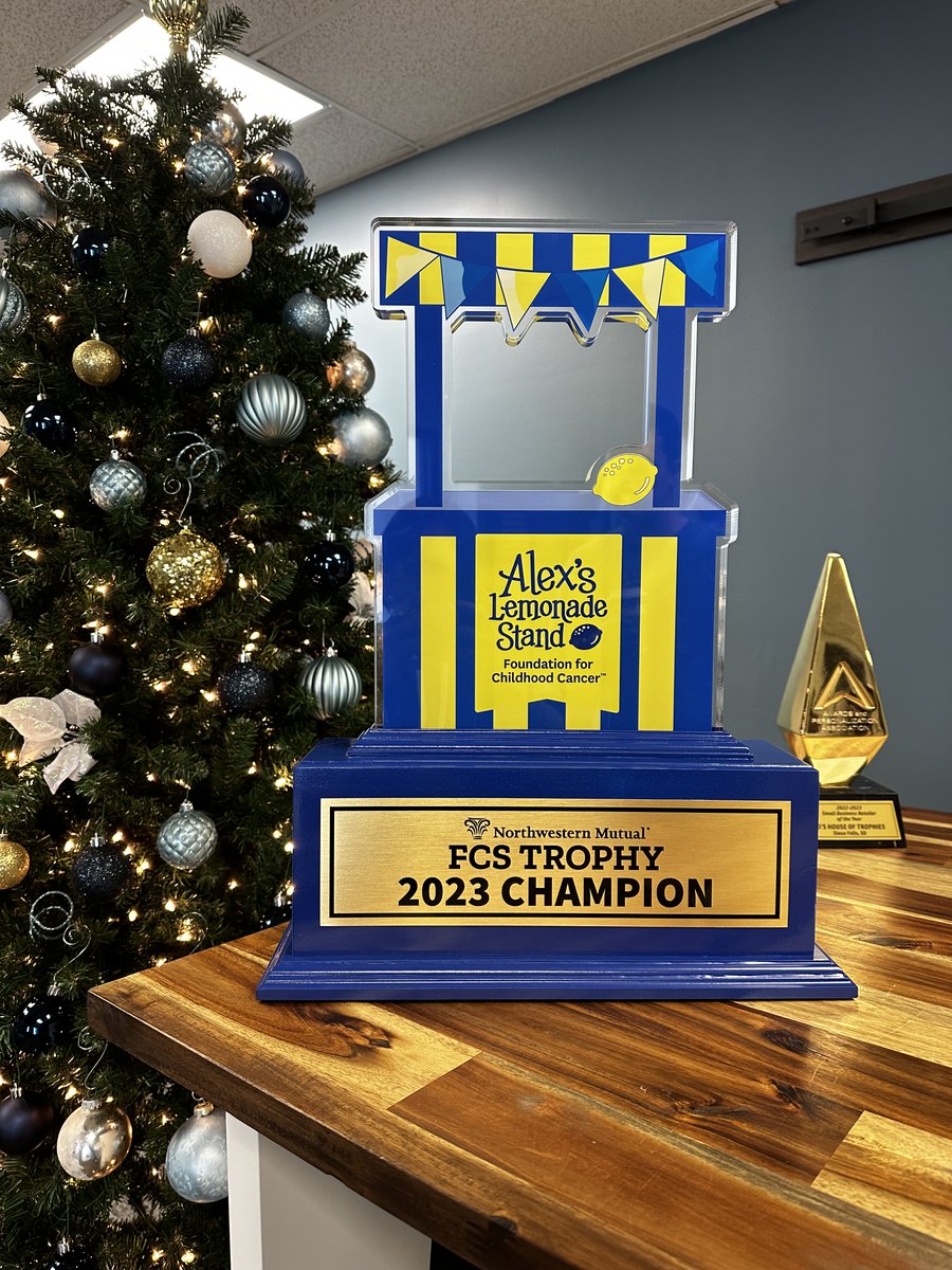 FCS Nation Radio (@fcsnationradio1) on Twitter photo STILL UP FOR GRABS 👀 ANNOUNCING THE WINNER IN FRISCO 🏆 <a href="/NM_Financial/">Northwestern Mutual</a> & <a href="/AlexsLemonade/">Alex's Lemonade Stand Foundation</a>
alexslemonade.org/affiliation/no… STILL UP FOR GRABS 👀 ANNOUNCING THE WINNER IN FRISCO 🏆 <a href="/NM_Financial/">Northwestern Mutual</a> & <a href="/AlexsLemonade/">Alex's Lemonade Stand Foundation</a>
alexslemonade.org/affiliation/no…