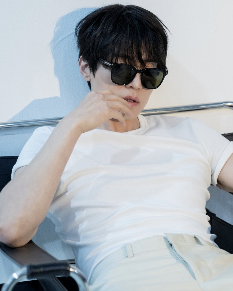 dongwook pics tweet media
