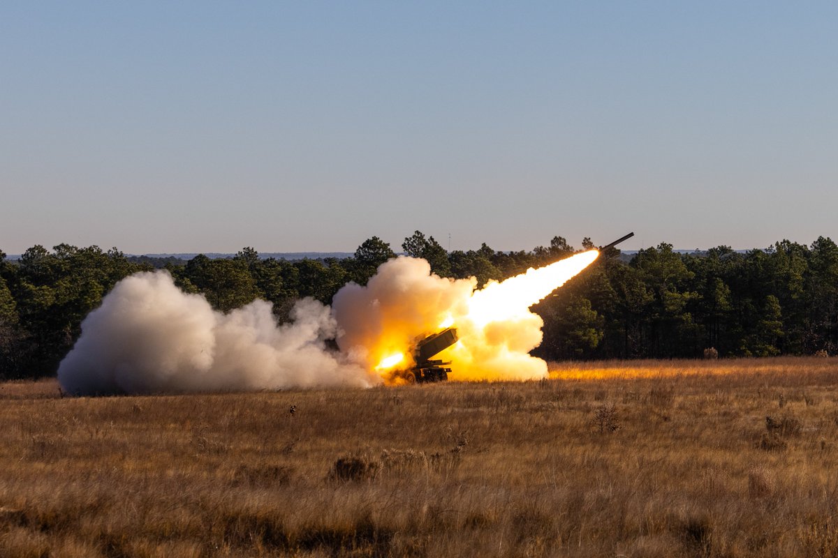 Up, Up and Away
📍Fort Liberty, NC

#Marines w/ @2dMarDiv fire a M142 HIMARS during a HIRAIN exercise.

(#USMC 📷 by Cpl. Eric Dmochowski)
#Military #Infantry #MarineCombatArms #CombatArms #ForceInReadiness #EveryDomain