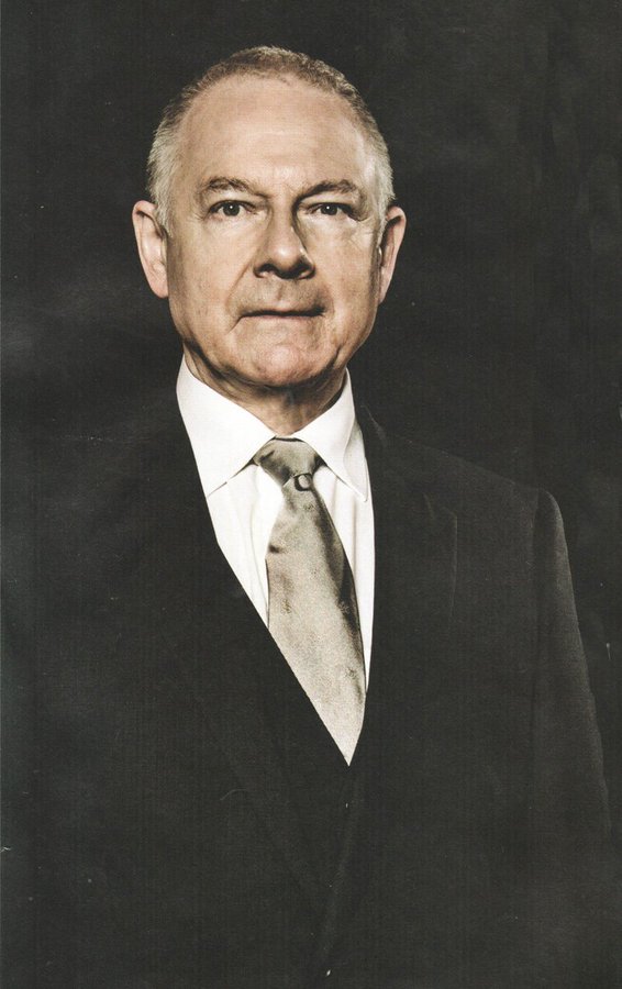 Robert Fripp: A Man For All Seasons in MOJO February 2013 #interview #DavidBowie moredarkthanshark.org/eno_int_mojo-f…