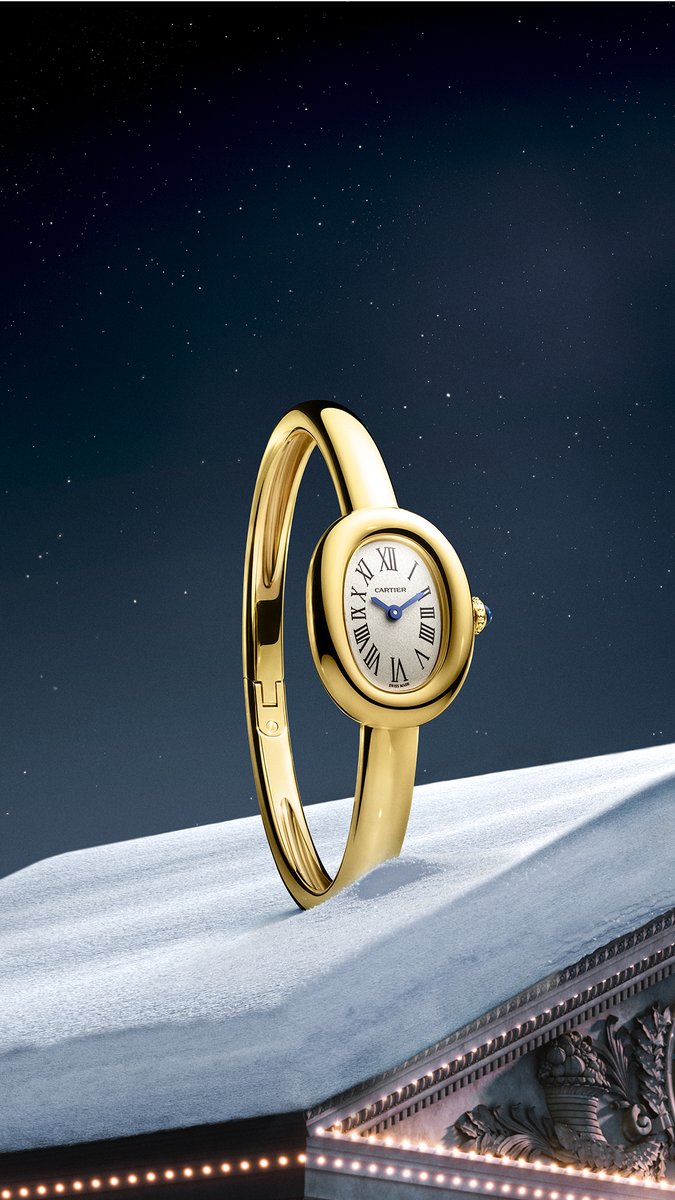 A jewelry watch rests on the snowy roof of the world like a gift from the skies. More info: idealjoyeros.com/cartier/#/  #CartierBaignoire