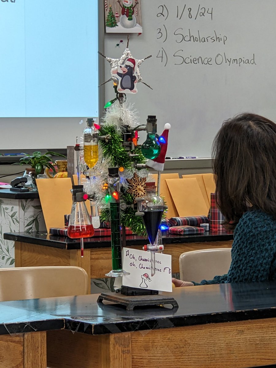 It's back! The annual @WVSCI Chemis-tree! Let the games begin. #BeWV
