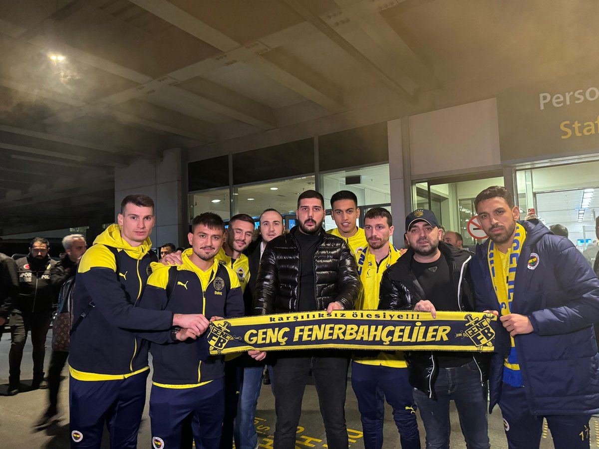 Sonsuza kadar Fenerbahçemizin yanındayız!