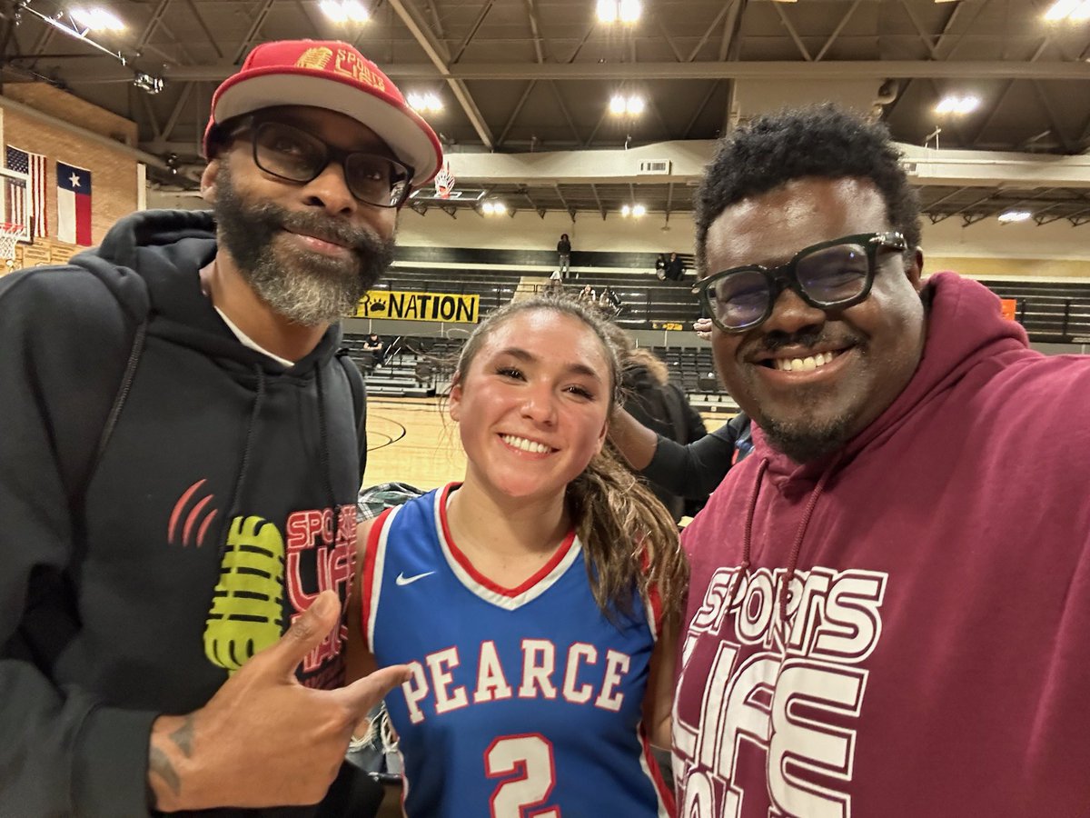 sportslifetalk's tweet photo. @kwalters2025 was on fire last night!!! She has Got Next!!!! https://t.co/K9XwzkyVEP