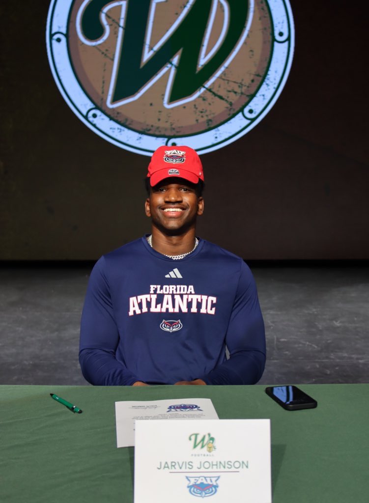Jarvis Johnson '24 is officially an owl! From Westminster Christian to Florida Atlantic University. We can't wait to see what God has in store for you, Jarvis! #thedub👐