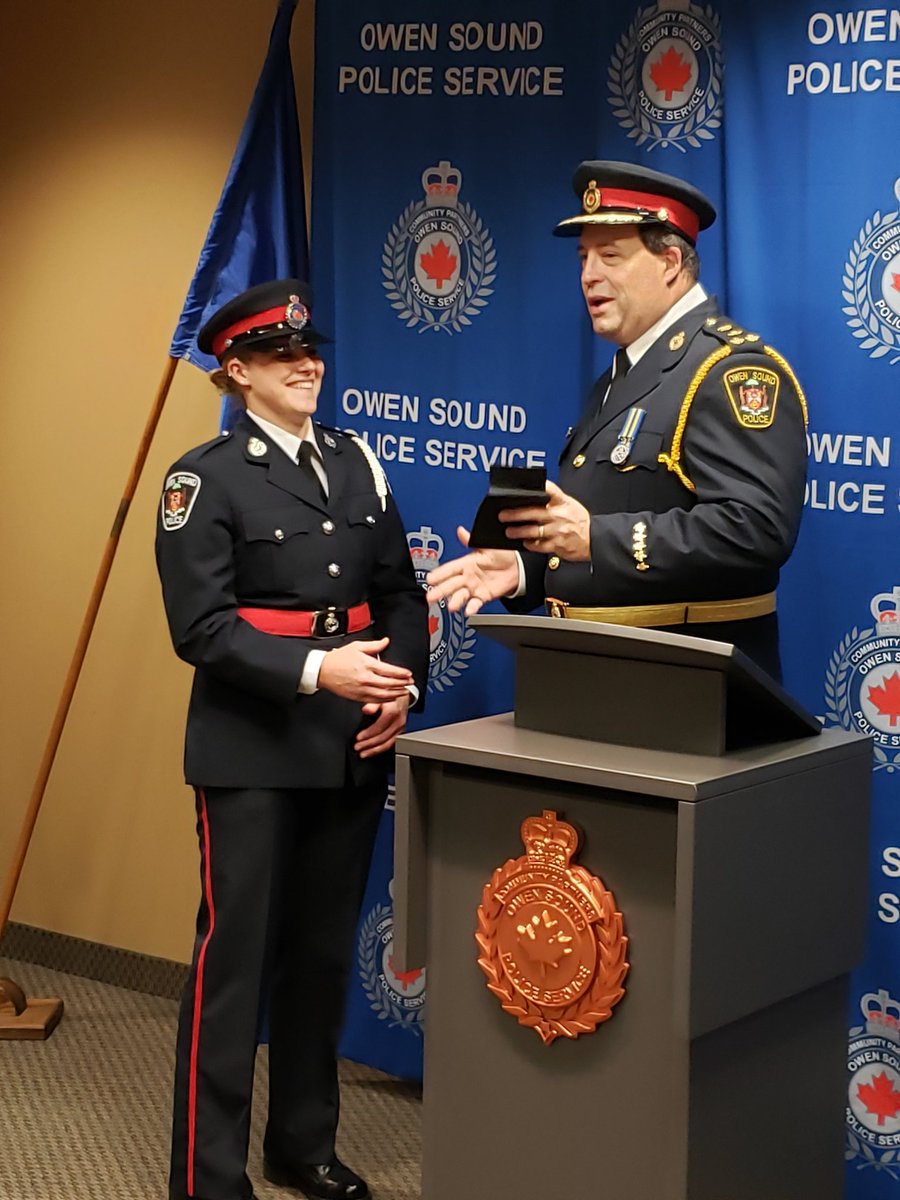 OwenSoundPolice's tweet image. Today we recognized Garth Pierce, long time Police Board member &amp;amp; past Board Chair, for his 20 yrs of dedicated service. We also welcomed 2 new Officers, Constables Gabrielle Jex &amp;amp; Rachael Neumann. Welcome Gabby &amp;amp; Rachael. @ChiefAmbroseOSP @JFluneyOSPS @Insp_DBishop @OSPApres