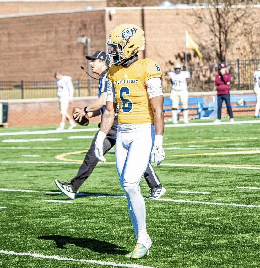 Jasec Smith (@jasecsmith1) on Twitter photo AGTG ✞ ✞ ✞
Emory & Henry Offered
<a href="/coachwtank/">Wesley Tankersley</a> <a href="/SCFBrecruits/">Stephens County Football</a> <a href="/coachpaschal_/">Darron Paschal Jr. (DP) M.O.L</a> AGTG ✞ ✞ ✞
Emory & Henry Offered
<a href="/coachwtank/">Wesley Tankersley</a> <a href="/SCFBrecruits/">Stephens County Football</a> <a href="/coachpaschal_/">Darron Paschal Jr. (DP) M.O.L</a>