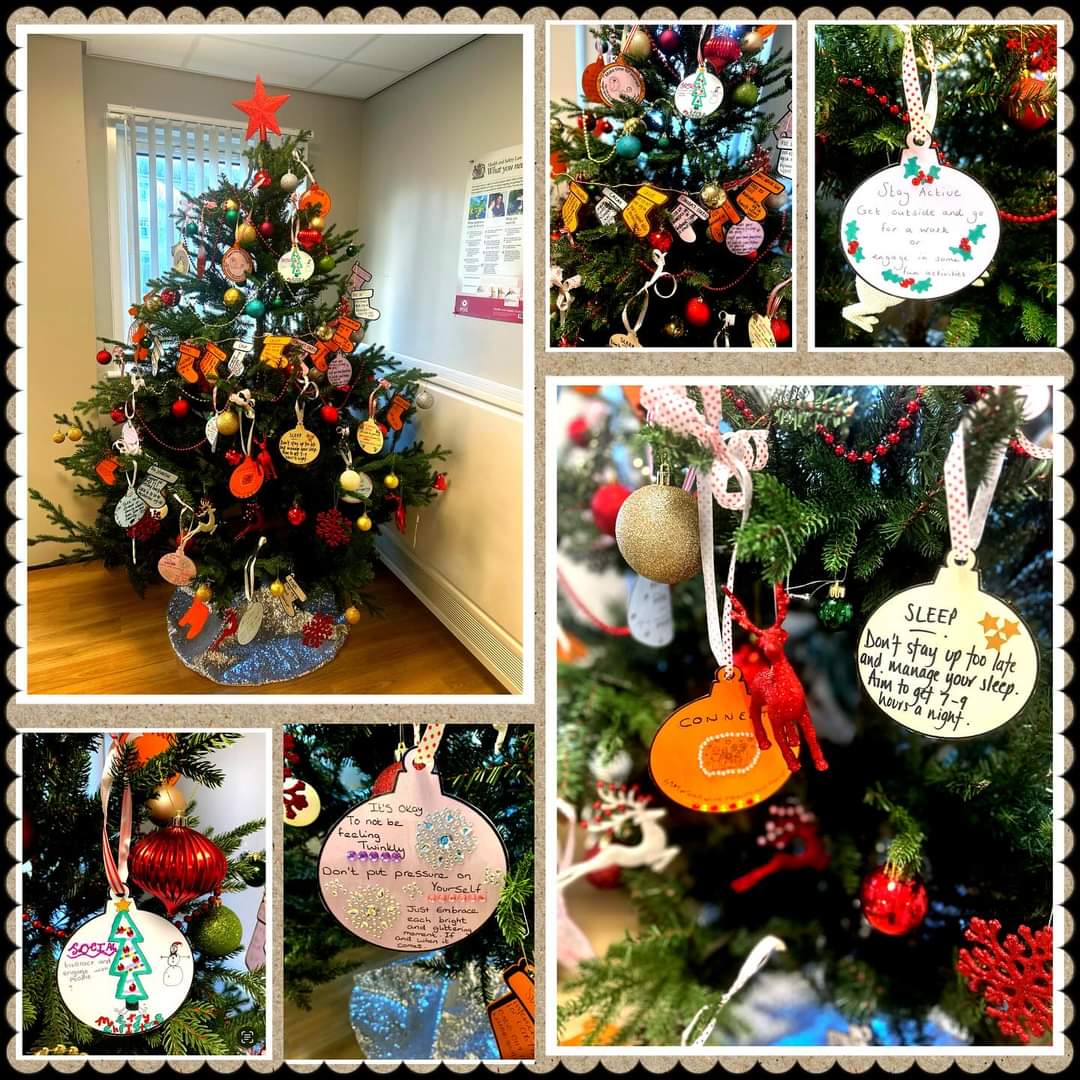 Awarded second place in Mid Cheshire best dressed Christmas tree competition...sharing coping tips and signposting to support health and wellbeing during the festive period.
<a href="/MidCheshireNHS/">Mid Cheshire Hospitals 🏥</a> <a href="/mchcharity/">Mid Cheshire Hospitals Charity</a>