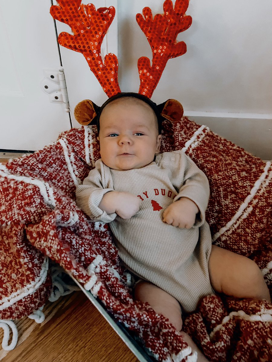 kkoehler98's tweet photo. more smiley Greyson Christmas 🥰🎄
•
•
•
@DyceB https://t.co/ou7V7ev1oo