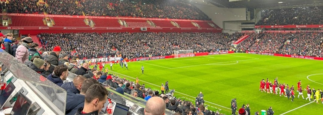 6,000 West Ham fans at Liverpool tonight. #WHUFC