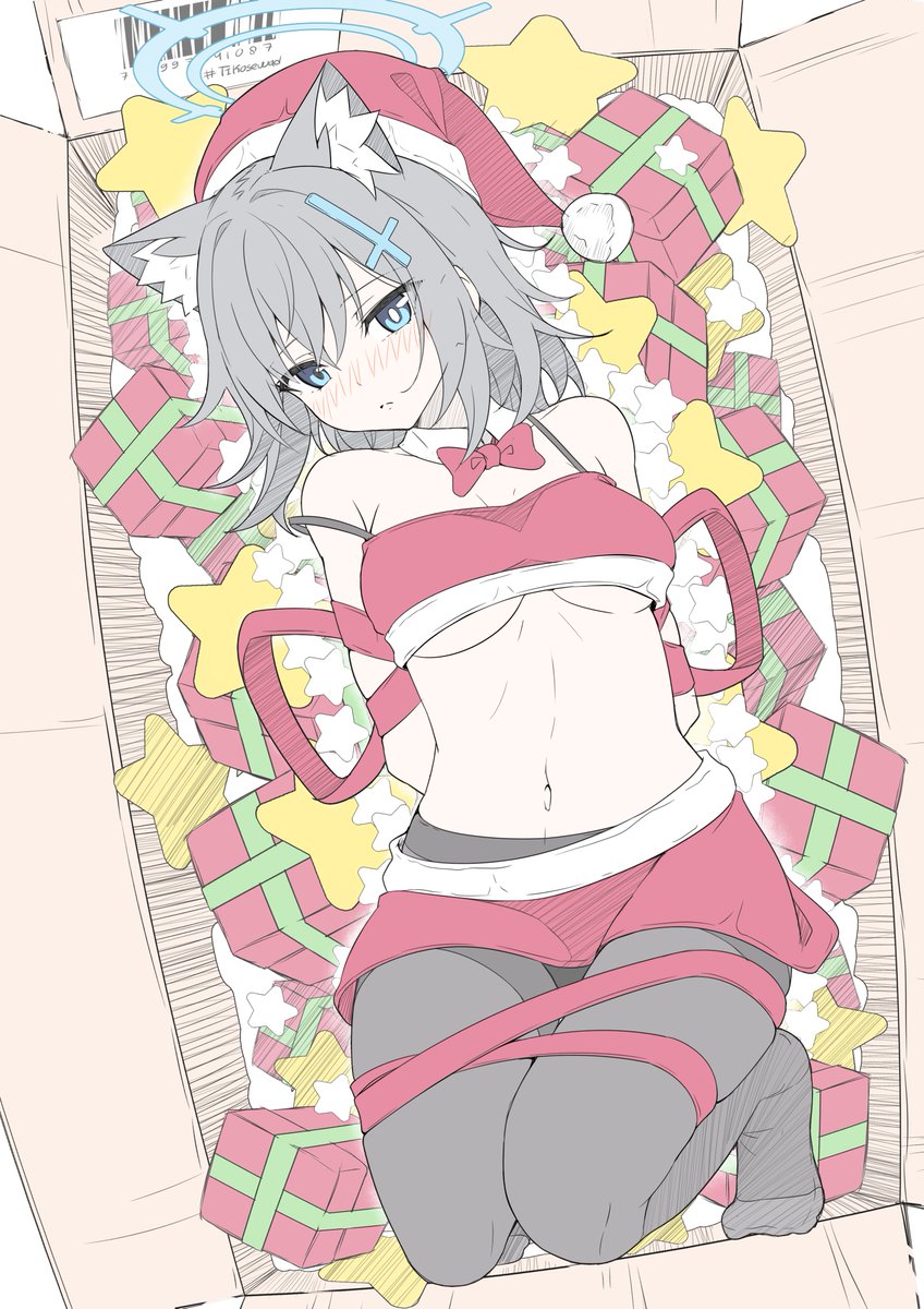 圖 穿著聖誕裝的劍先弦生