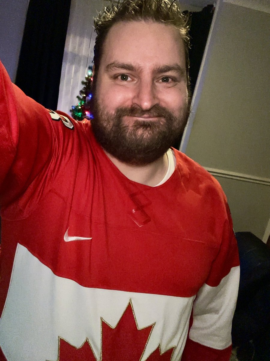 Was going through my closet earlier and threw this on. It’s feeling a little tight now… Will have to see if I can find one a size up. 🆙🤔💭💡

Had this since the #Sochi2014 games. I always liked the asymmetrical sleeves. #WeAreWinter 🏒🥅🚨🍁🥇🇨🇦