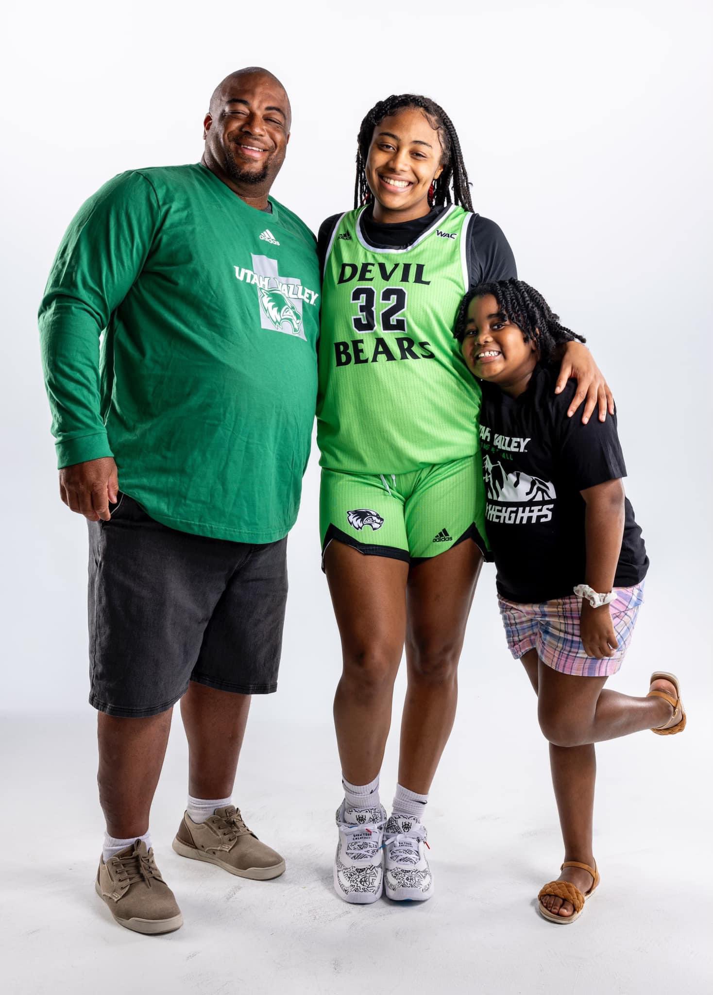 Brooklyn King on X: HAPPY BIRTHDAY TO MY DAD! THE OLD MAN! A 🐐  @QBCoachDKing I ❤️U t.coQAI4VgPmxY  X