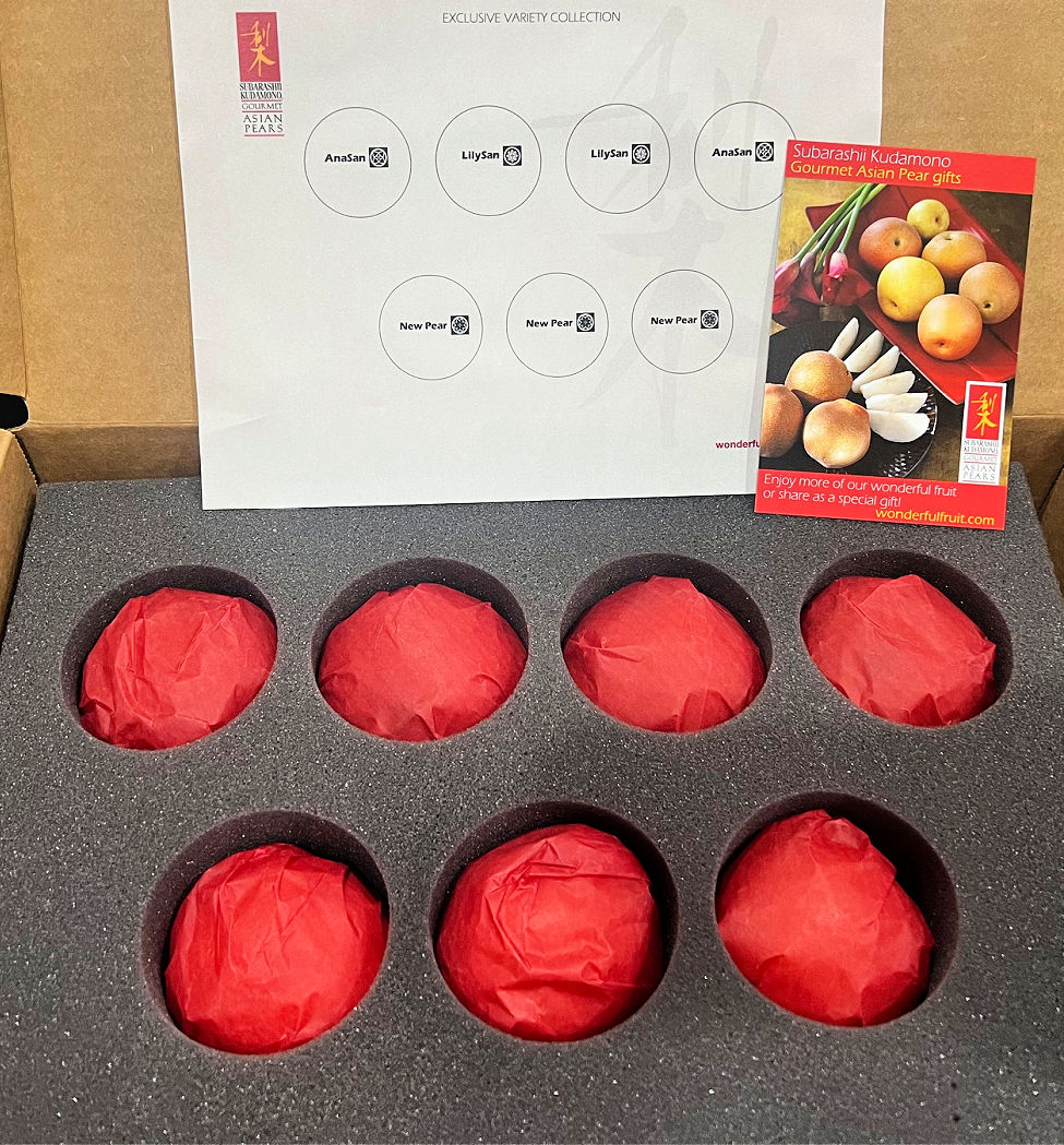ParentingHealthy (@3sonshavei) on Twitter photo <a href="/SubarashiiPear/">Subarashii Kudamono</a> Offers Asian Pear Gift Boxes for the Holidays. These hand-picked, hand-packed Asian Pear varieties include LilySan, AnaSan, EliSan, New Pear, and JunoSan.
parentinghealthy.com/subarashii-kud… <a href="/SubarashiiPear/">Subarashii Kudamono</a> Offers Asian Pear Gift Boxes for the Holidays. These hand-picked, hand-packed Asian Pear varieties include LilySan, AnaSan, EliSan, New Pear, and JunoSan.
parentinghealthy.com/subarashii-kud…