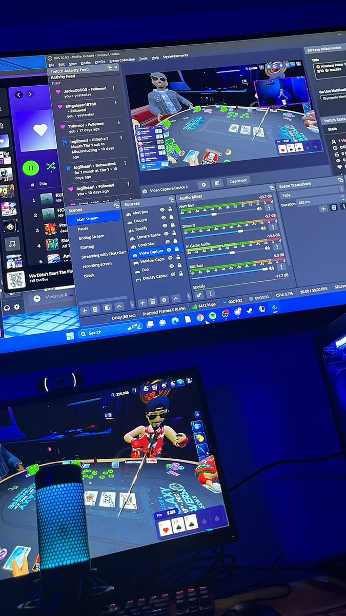 iSynapsi's tweet image. Little poker sesh! Come through the stream! 

twitch.tv/iSynapsis