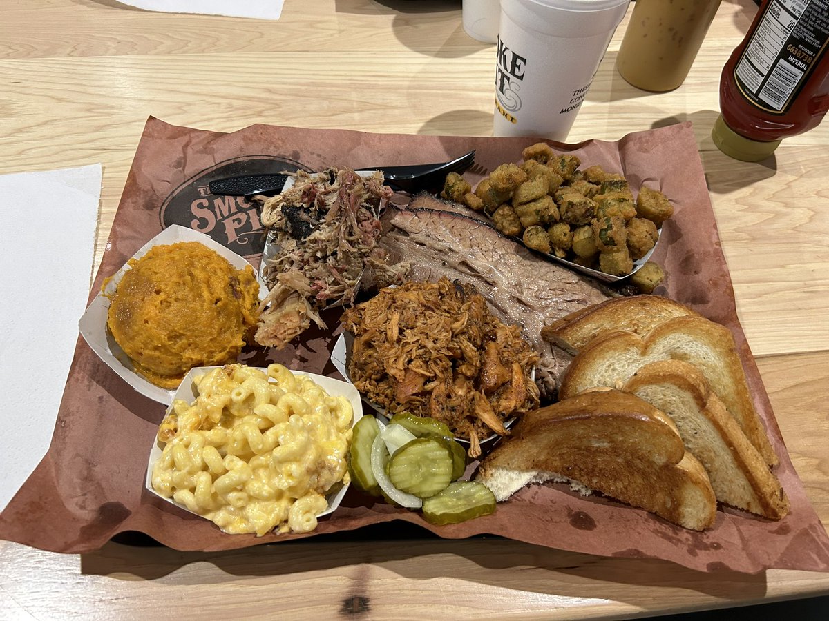 @TampaBayTre The Smoke Pit in Concord (outside Charlotte) is the ultimate #ThreeSidesMinimum! Barely made a dent, I’ll have leftovers for days.