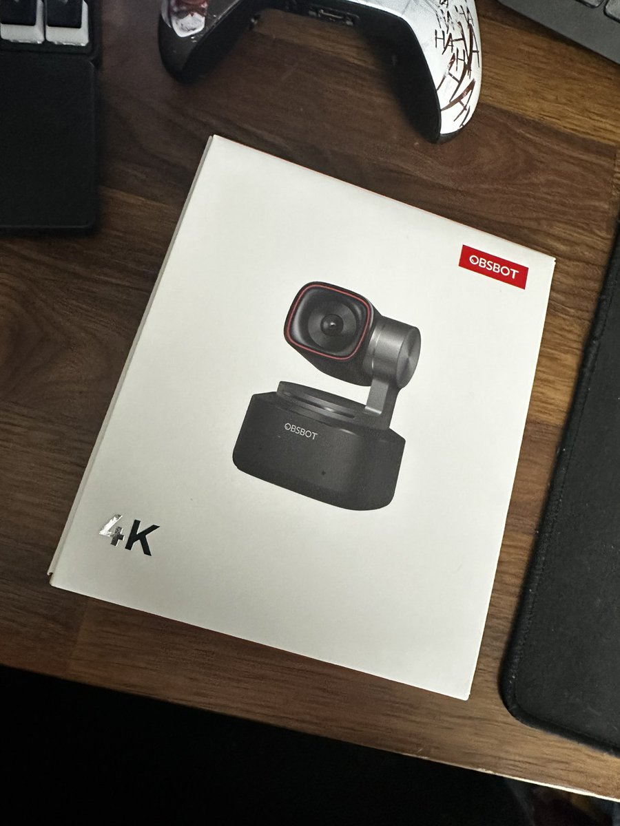 JOKERUKG's tweet image. All I’m saying is roll on the new year with the new studio big love to @elgato @OBSBOT_Official @CORSAIR @msigaming sorting me out can’t wait just some led lights now @GoveeOfficial @nanoleaf what we saying ? Then and few other bits and boom 🤯 we ready to smash it