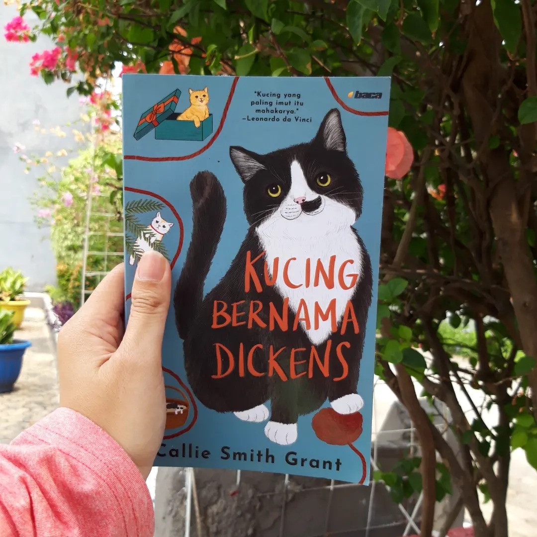 #reviewbuku 

Judul: Kucing Bernama Dickens
Penulis: Callie Smith Grant
Penerbit: Penerbit BACA
Tahun terbit: 2023