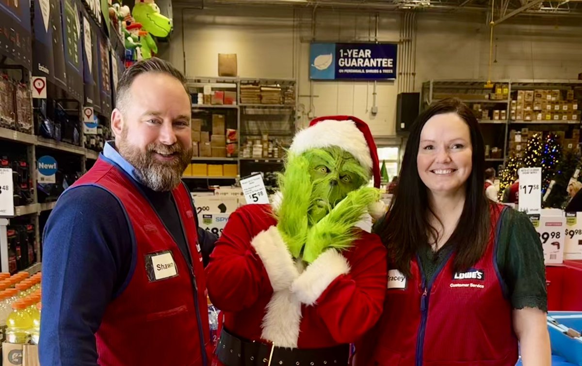 Tracey Fox tweet media