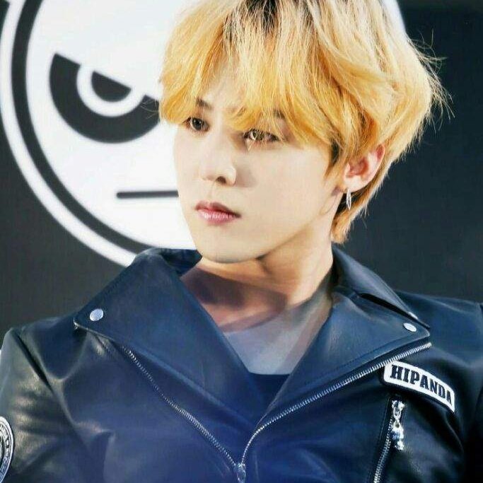 G-Dragon announce he'll start Foundation to help people who suffering from drugs

"I saw something I had never seen before,I saw that there were 20K drug offenders per year." &amp;“I learned heartbreaking facts, I thought I had to take action. I will actively work to eradicate drugs”