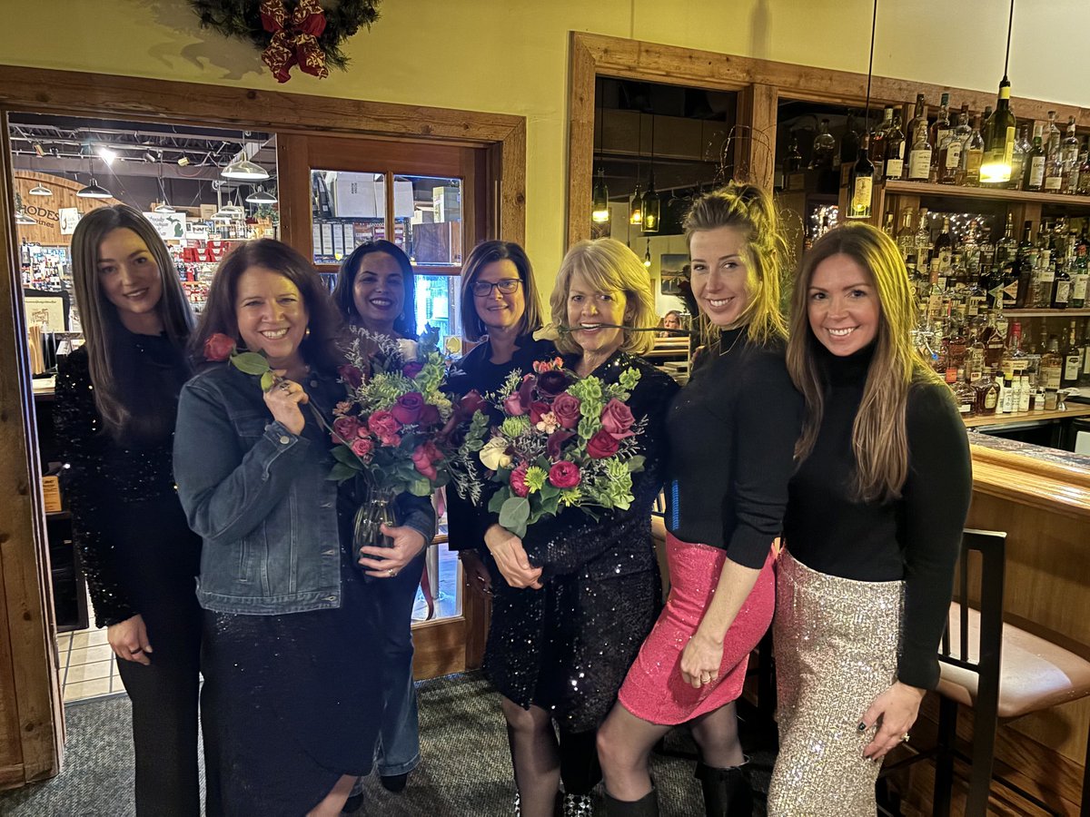 Merry Christmas from the bosses. ⁦<a href="/TheSarahHubbard/">Sarah L. Hubbard, Acuitas</a>⁩