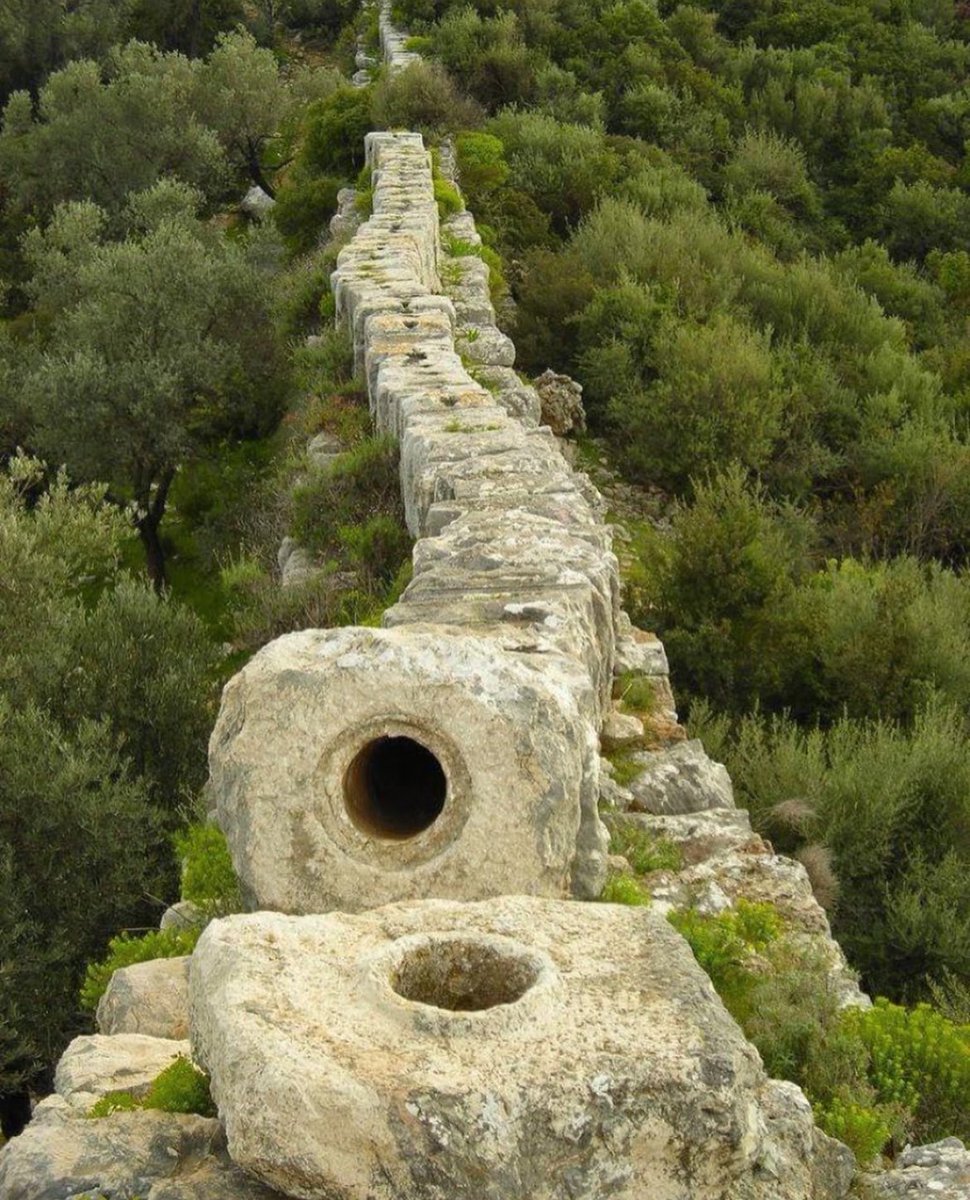 The Ancient Roman aqueduct in modern-day Turkey, dating back thousands of years, is a testament to the incredible engineering and architectural skills of the Roman Empire. These aqueducts were designed to transport fresh water to densely populated areas, and they were a