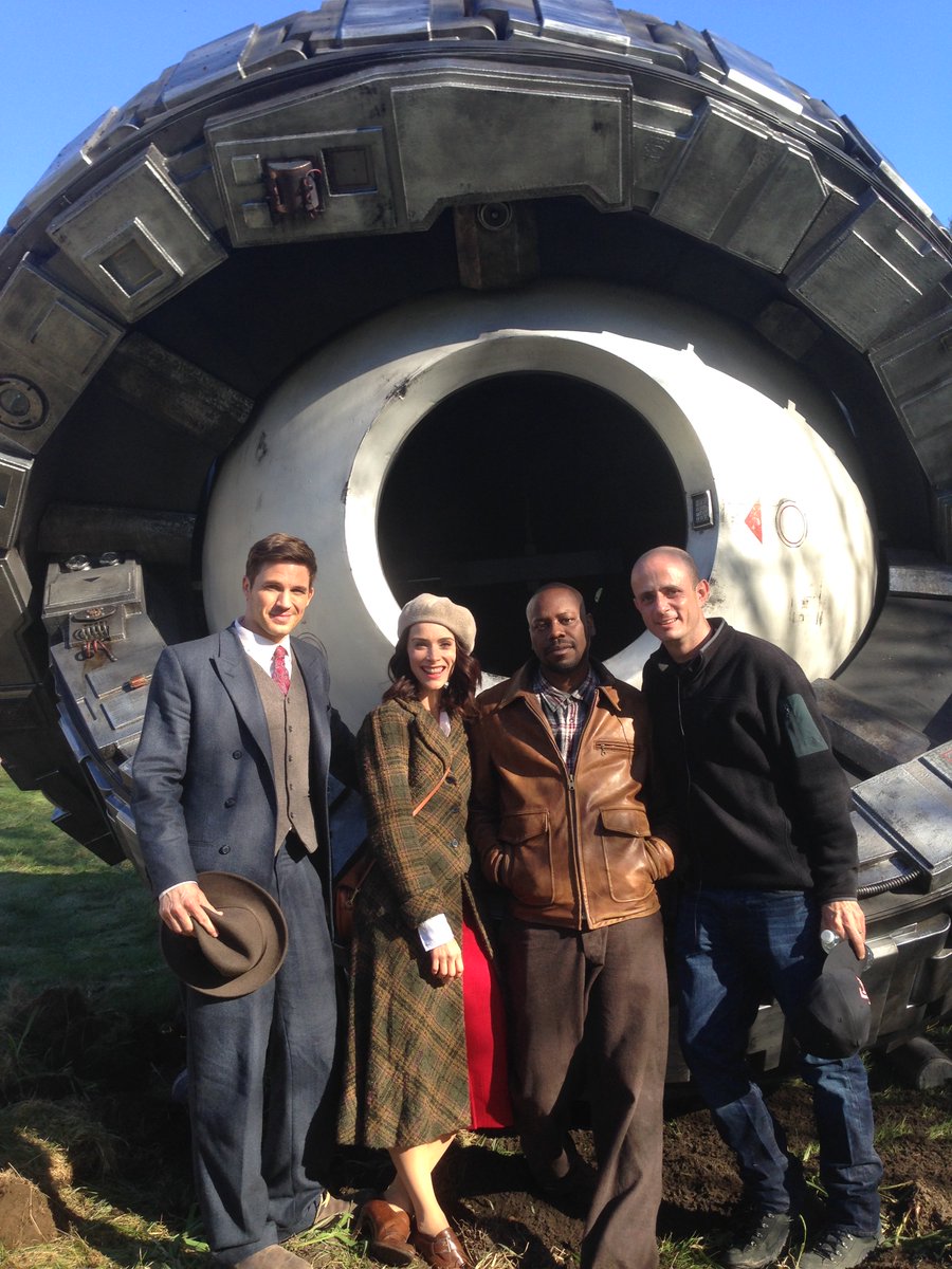 therealKripke's tweet image. Happy #TimelessDay, #Clockblockers. I miss the inclusive, patriotic positivity of this show. And we could use the #TimeTeam rn, our timeline has really gotten screwed since the show ended. #Timeless #BooRittenhouse @TimelessSPTV @TheTimelessRoom