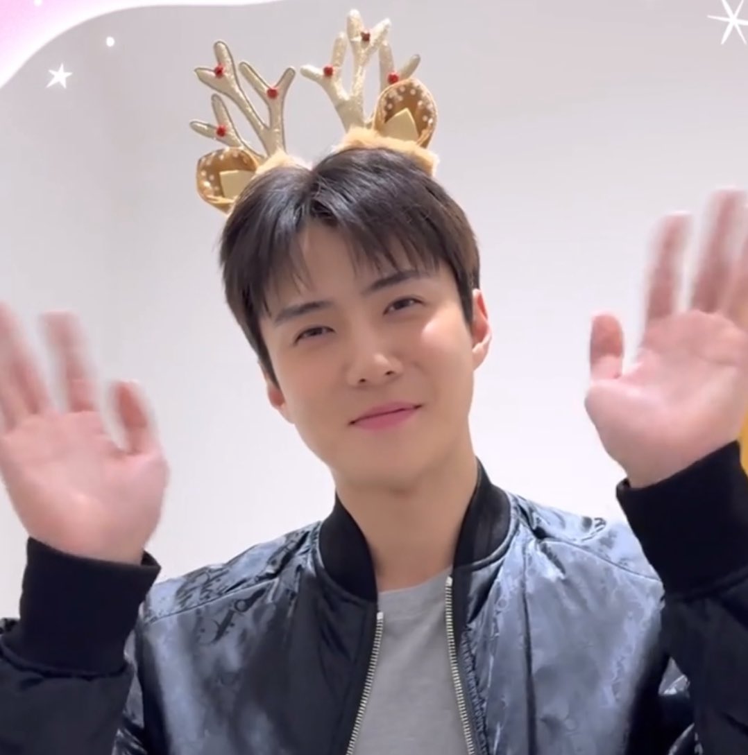 Elimizdeki son sehun fotosu bu sanırım 🥹