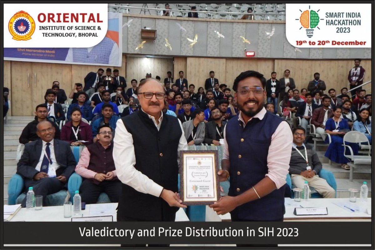 Valedictory and Prize Distribution in #SIH2023.

#Innovation #HackathonHighlights #SIHMemories #SoftwareInnovation #SmartIndiaHackathon
#HackathonE
#SIH2023 #AICTE
@PMOIndia @narendramodi_in @EduMinOfIndia @PIBHomeAffairs @dpradhanbjp @abhayjere @AICTE_INDIA @mhrd_innovation