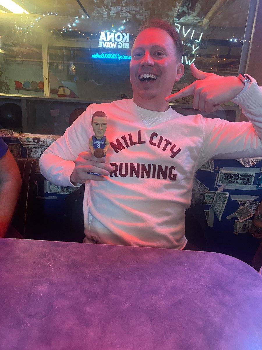 DevinMonson's tweet photo. @jzulgad @PhilMackey you guys talked about this a couple weeks ago and I couldn’t pass it up so I bought the Racho bobble head for 10 dollars and played random Minnesota pro athlete to see who won it! My buddy got it. Can see my clues! I omitted some parts but had so I remembered https://t.co/qY3NLJVJXB