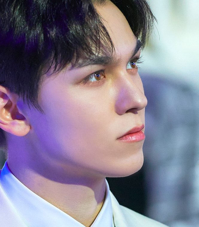 chweposts's tweet photo. Whatever you say, pretty boy with brown eyes 🥰🥰🤭 https://t.co/jrihPuAZjz