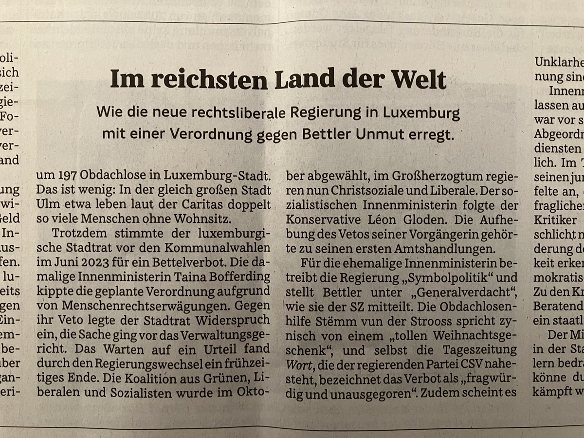 Das schändliche #Luxembourg #Bettelverbot, von Innenminister @LeonGloden @CityLuxembourg gewährt, hat‘s aus der Feder von @KahnLeo auf die Titelseite der @SZ geschafft. Der erste internationale Imageschaden der neuen @gouv_lu-Koalition,die nach oben verteilt und nach unten tritt.