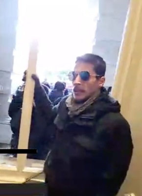 The #FBI has ID'd many who incited violence at the U.S. Capitol on January 6, but it still needs your help to bring others to justice. If the person in this photo looks familiar, submit a tip at tips.fbi.gov or 1-800-CALL-FBI, and mention photo #40-AOM. #DemVoice1