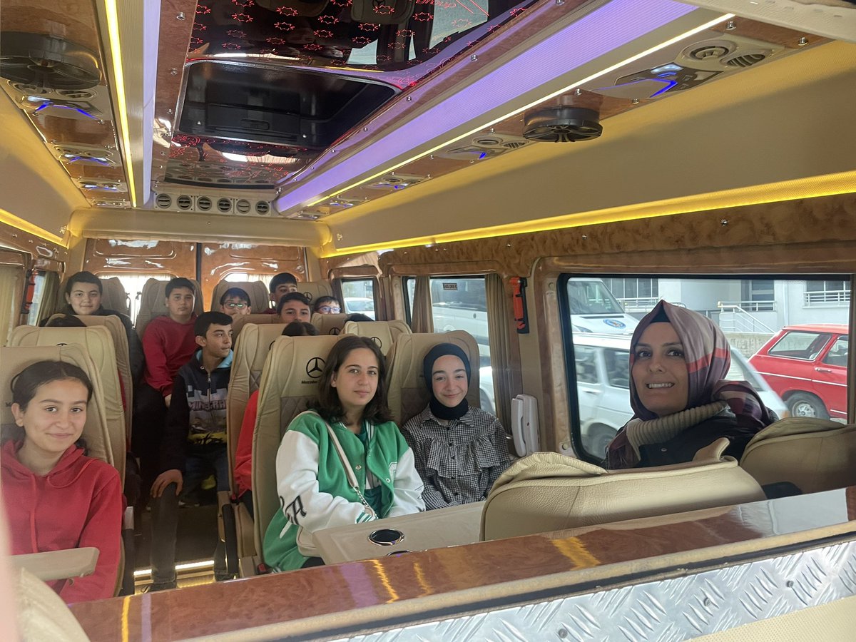 Nevşehir Gazi Osman Pasa İHO (@nevsehiriho) on Twitter photo ÇEDES projesi kapsamında öğrencilerimiz şehrimizin tarihi camisi olan Kurşunlu camii ziyaret etti. Cami imamı Nuri Aksom cami tarihçesini manevi atmosferini ve caminin bölümlerini anlattı.
<a href="/meb_dinogretimi/">MEB Din Öğretimi Genel Müdürlüğü</a> <a href="/nevsehirmem/">Nevşehir İl Millî Eğitim Müdürlüğü</a> <a href="/yusufyaz66/">Yusuf Yazıcı</a> <a href="/MuratSaltk1/">Murat Saltık</a> ÇEDES projesi kapsamında öğrencilerimiz şehrimizin tarihi camisi olan Kurşunlu camii ziyaret etti. Cami imamı Nuri Aksom cami tarihçesini manevi atmosferini ve caminin bölümlerini anlattı.
<a href="/meb_dinogretimi/">MEB Din Öğretimi Genel Müdürlüğü</a> <a href="/nevsehirmem/">Nevşehir İl Millî Eğitim Müdürlüğü</a> <a href="/yusufyaz66/">Yusuf Yazıcı</a> <a href="/MuratSaltk1/">Murat Saltık</a>
