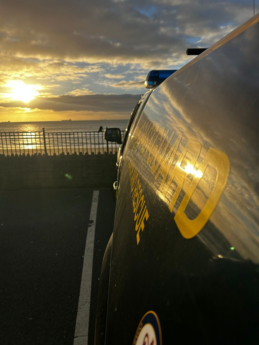 Bembridge Coastguard Rescue Team tweet media