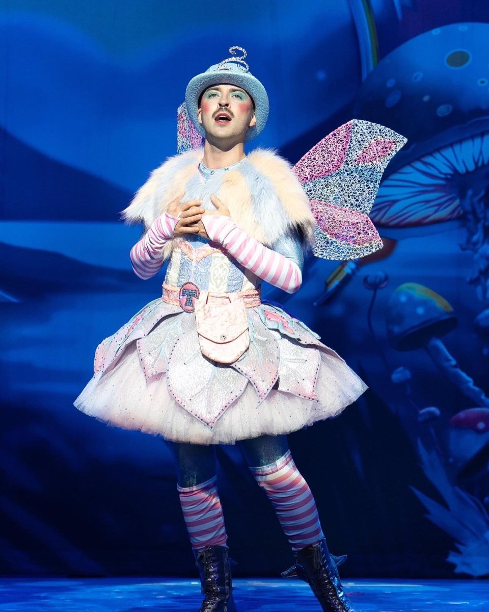 Pippa Cleary (@pippa_cleary) on Twitter photo So immensely proud of <a href="/Rob_Madge_02/">Rob Madge</a> dazzling performance as Tinkerbell last night <a href="/LondonPalladium/">The London Palladium</a> <a href="/PalladiumPanto/">The London Palladium Pantomime</a> - Peter Pan. The perfect festive treat! 🧚🎄 So immensely proud of <a href="/Rob_Madge_02/">Rob Madge</a> dazzling performance as Tinkerbell last night <a href="/LondonPalladium/">The London Palladium</a> <a href="/PalladiumPanto/">The London Palladium Pantomime</a> - Peter Pan. The perfect festive treat! 🧚🎄