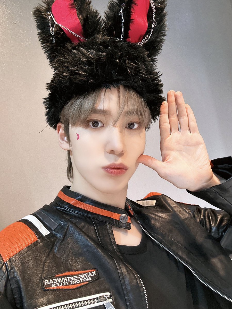 ATEEZofficial tweet picture