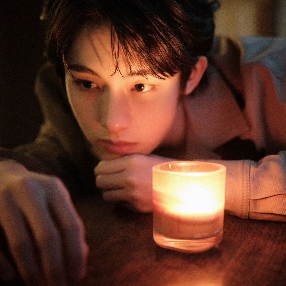 arsecadia's tweet photo. anyone else getting flashback? 🥹
#LUWIN #LUCAS #WINWIN #ลูวิน #港昀 #욱윈 #ルーウィン https://t.co/dRNUGByxvQ