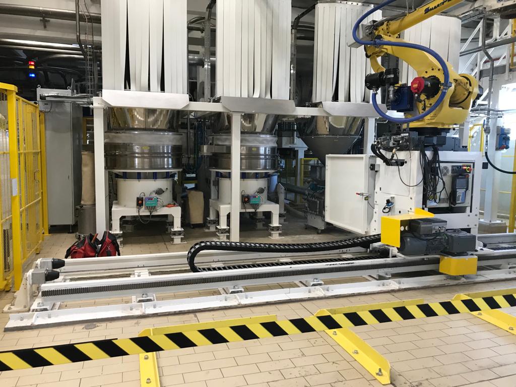 editricezeus's tweet image. @VibrowestI MR– Vibratory Sieves the vibrating #sievingmachine is used for the separation, classification, scalping, dedusting and selection of powders and liquids.  

Read the full article at this link:
itfoodonline.com/blog/screening…

#vibratingtechnology #foodprocessing #editricezeus