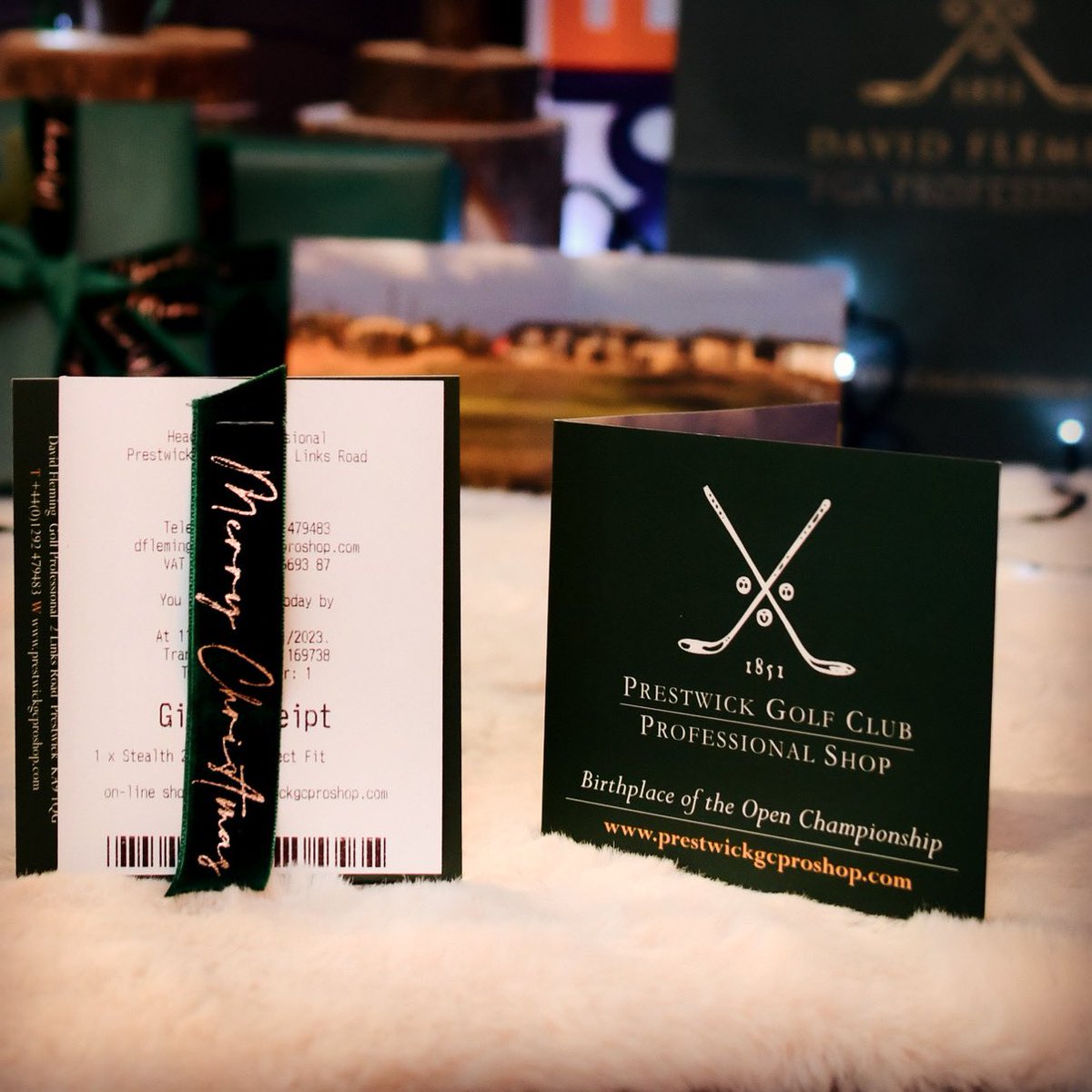 We’ve got you covered! Gift vouchers to the rescue 🎄 🎁