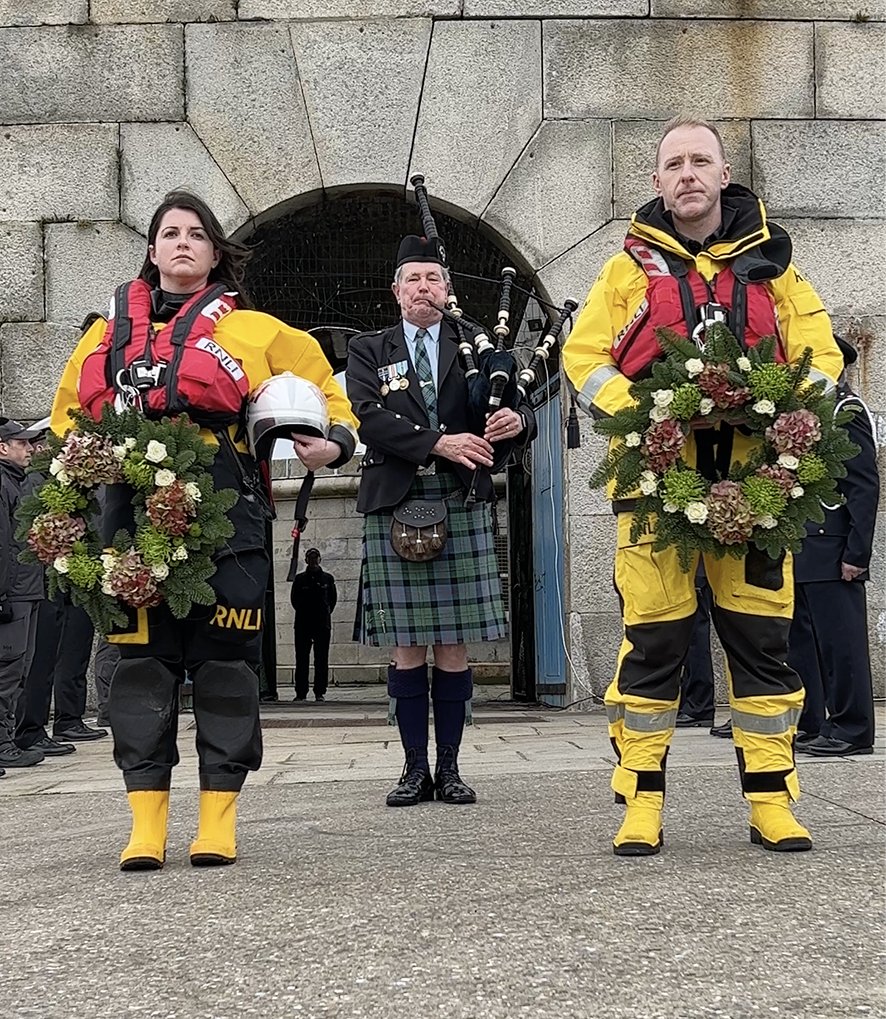 Dun Laoghaire RNLI to hold Christmas Eve ceremony remembering all who lost their lives through drowning marinetimes.ie/news_2023/news…