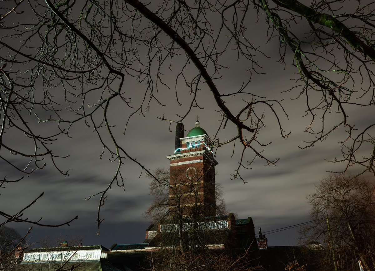 #ArchiveAdventCalendar @ARAScot 

#FestiveLights 

These lights on the famous hospital water tower from December 2021 are just amazing don’t you think?

📷 Thanks to Lee for both photos

#whitchurchhospital 
#hospitalwatertower
