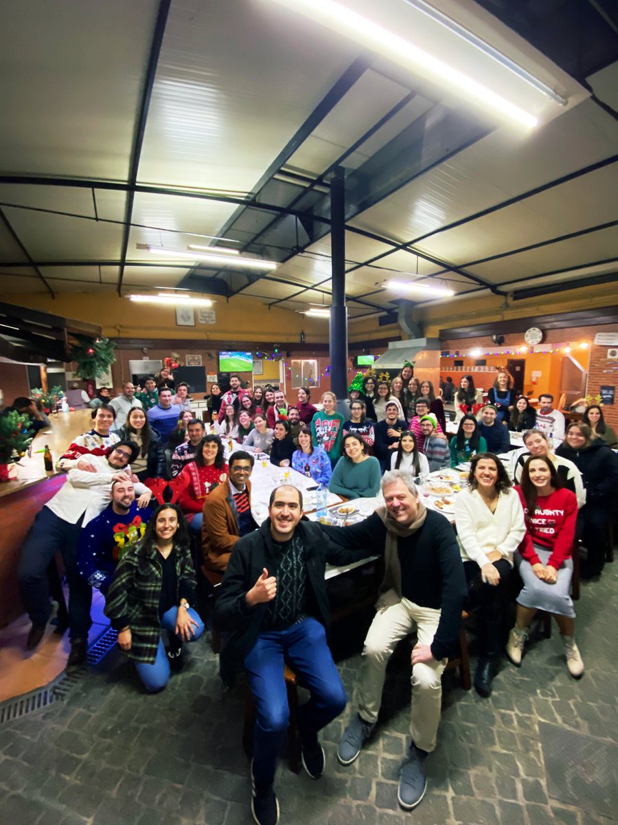 🎄Last Monday evening we had our annual <a href="/COMPASS_RG/">COMPASS</a> X-mas dinner!!  It was an incredible get together with lots of fun and room for some “scientific” diplomas 🤭🎓

🥰 We wish all our followers a wonderful Christmas time and happy new year 🎊