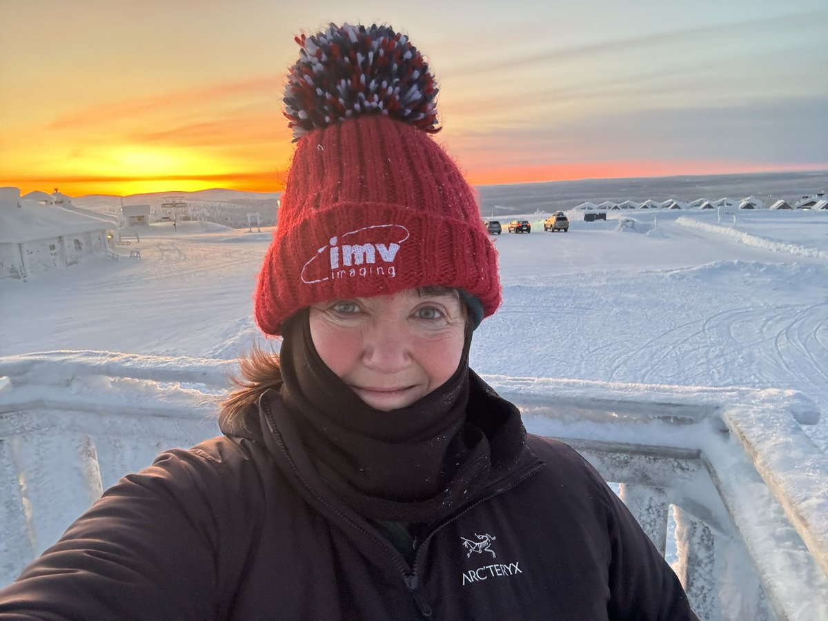 Coldest run ever for me -18C (-27 with wind chill) at 68.6 degrees north. @IMVimaging hat toastie warm