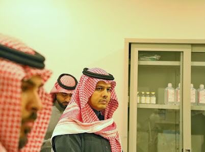 ALMONTASAFSA's tweet image. 📸 #صور #حائل |

افتتح مدير عام فرع وزارة البيئة والمياه والزراعة بمنطقة حائل فهد الحسني، أمس الأربعاء ، أول عيادة بيطرية تخصصية في منطقة حائل ، واطلع على مرافق العيادة والتي تشمل غرف كشف على الحالات وغرفة عمليات متكاملة وغرفه أشعة وغرفه تحاليل وصيدلية داخلية.