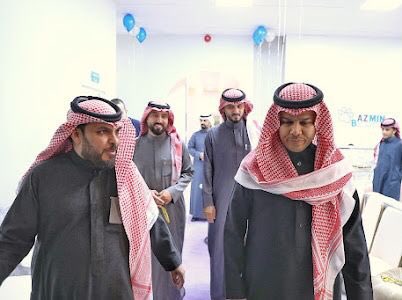 ALMONTASAFSA's tweet image. 📸 #صور #حائل |

افتتح مدير عام فرع وزارة البيئة والمياه والزراعة بمنطقة حائل فهد الحسني، أمس الأربعاء ، أول عيادة بيطرية تخصصية في منطقة حائل ، واطلع على مرافق العيادة والتي تشمل غرف كشف على الحالات وغرفة عمليات متكاملة وغرفه أشعة وغرفه تحاليل وصيدلية داخلية.