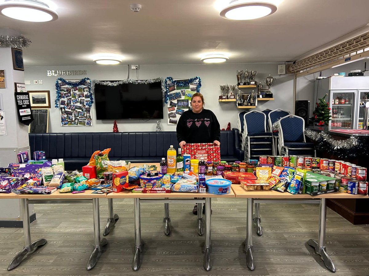 Yesterday marked the successful conclusion of the @Aneurinleisure 2023 Festive Food Bank Campaign. We had the privilege of supporting this incredible initiative by contributing a vehicle to transport of collections to the various food banks/community houses across Blanau Gwent.