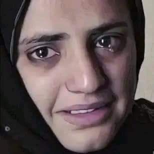 ان آنسوؤں کی آپ کو تب سمجھ آئے گی جب آپ کو آپ کے والد کی مسخ شدہ لاش ملے گی۔اور پھر آپ کا بھای بھی لاپتہ کردیاجاےگابہت سے دوست ماہ رنگ بلوچ صاحبہ کا مذاق اڑا رہے ہیں میری دعا ہےکہ ان سب کیساتھ بھی وہی ہوجوماہ رنگ صاحبہ کیساتھ ہواتاکہ ان کو پتہ چلےکے تکلیف اور درد کس بلاکانام ہے💔